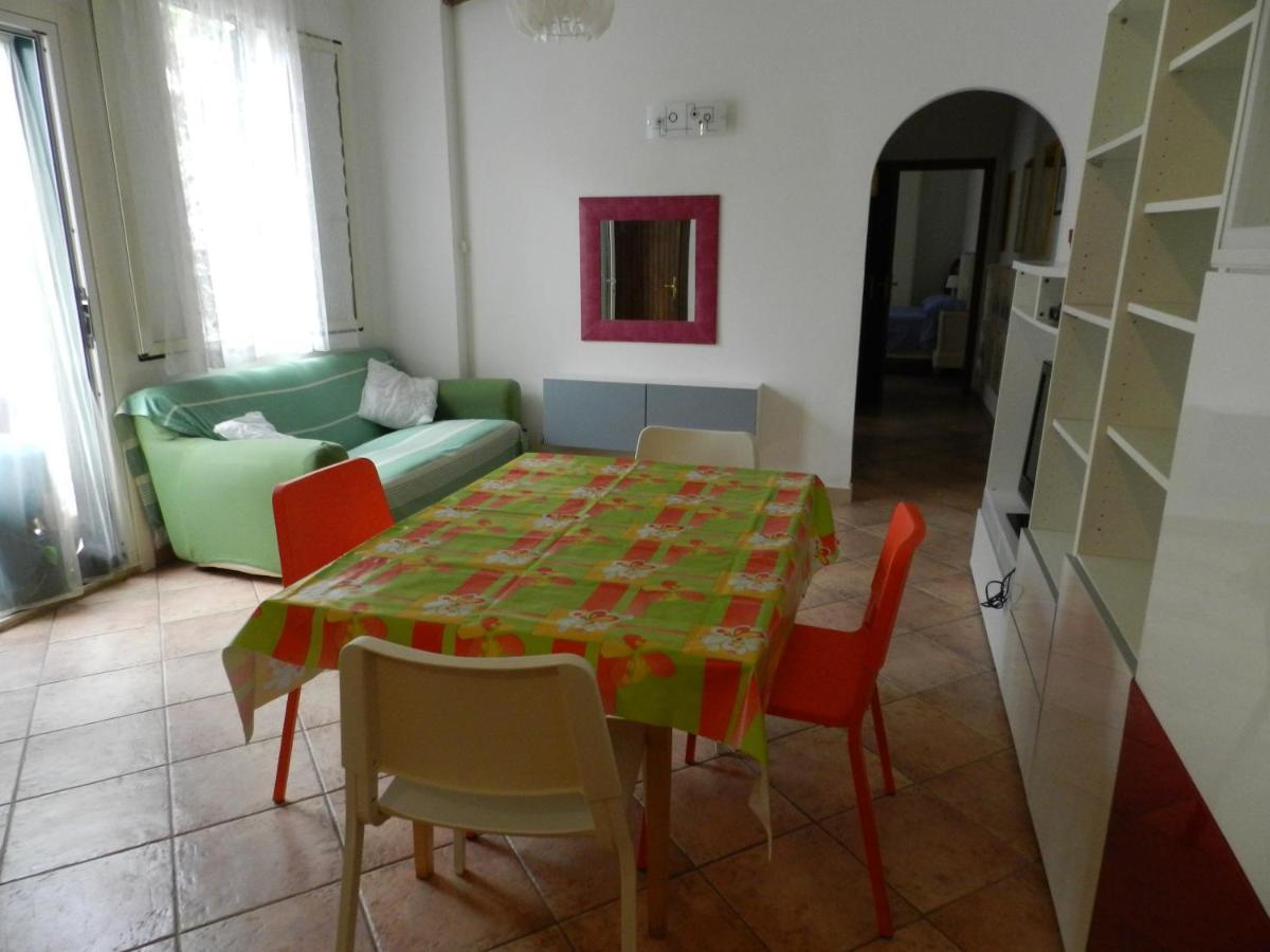 Eremomarino Apartment リヴォルノ エクステリア 写真