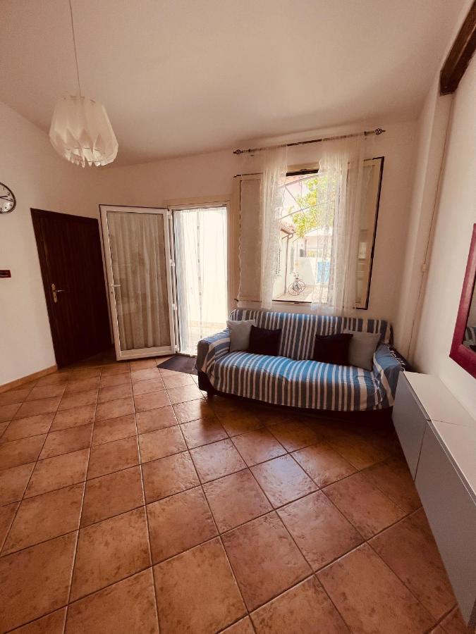 Eremomarino Apartment リヴォルノ エクステリア 写真
