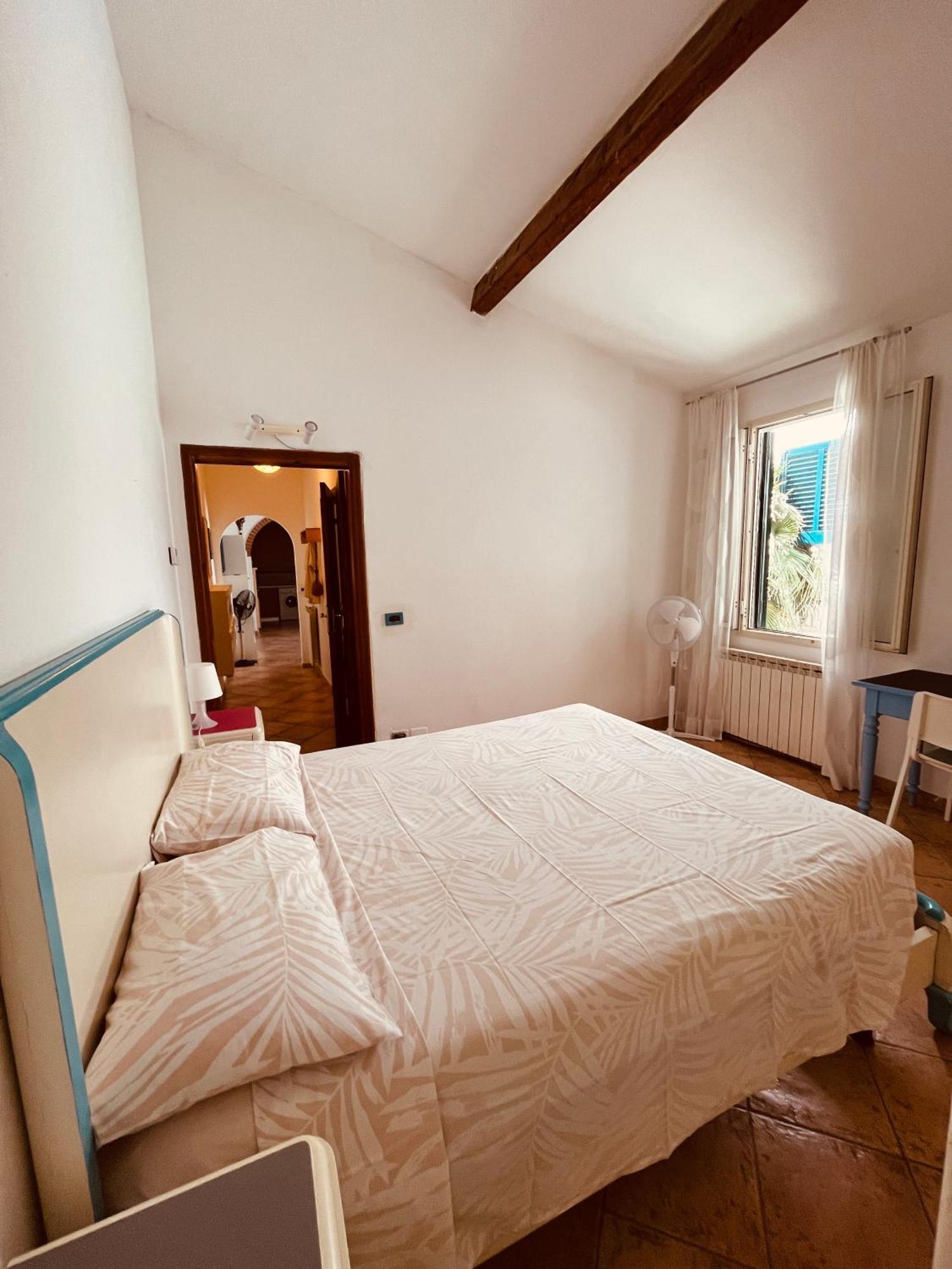 Eremomarino Apartment リヴォルノ エクステリア 写真